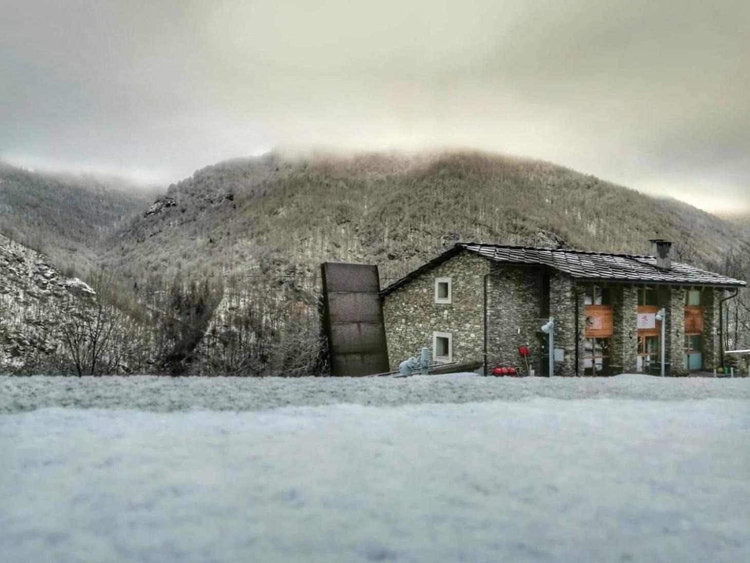 Rifugio Galaberna Hotel Ostana Luaran gambar